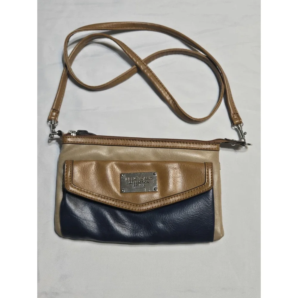 Relic Brand Collection ColorBlock Crossbody Bag Purse Faux Leather Navy/Tan Smal